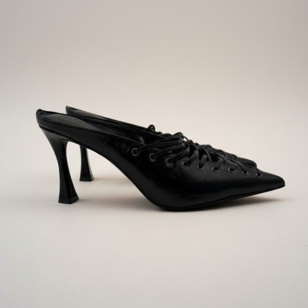 Steve Madden Lacelle Black Leather Multi-Strap Flats - Women's Size 6 - NWT